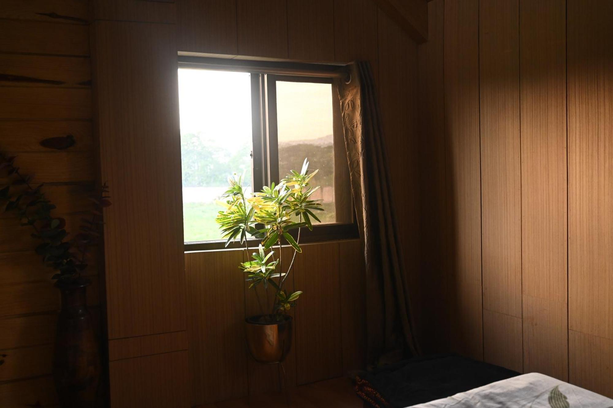 The Cabin By The Bayou Bed & Breakfast กูวาฮาติ ภายนอก รูปภาพ